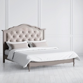 Кровать с мягким изголовьем 180*200