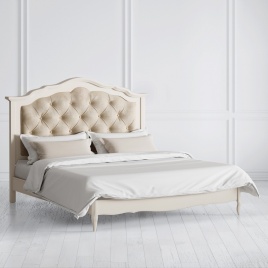 Кровать с мягким изголовьем 180*200
